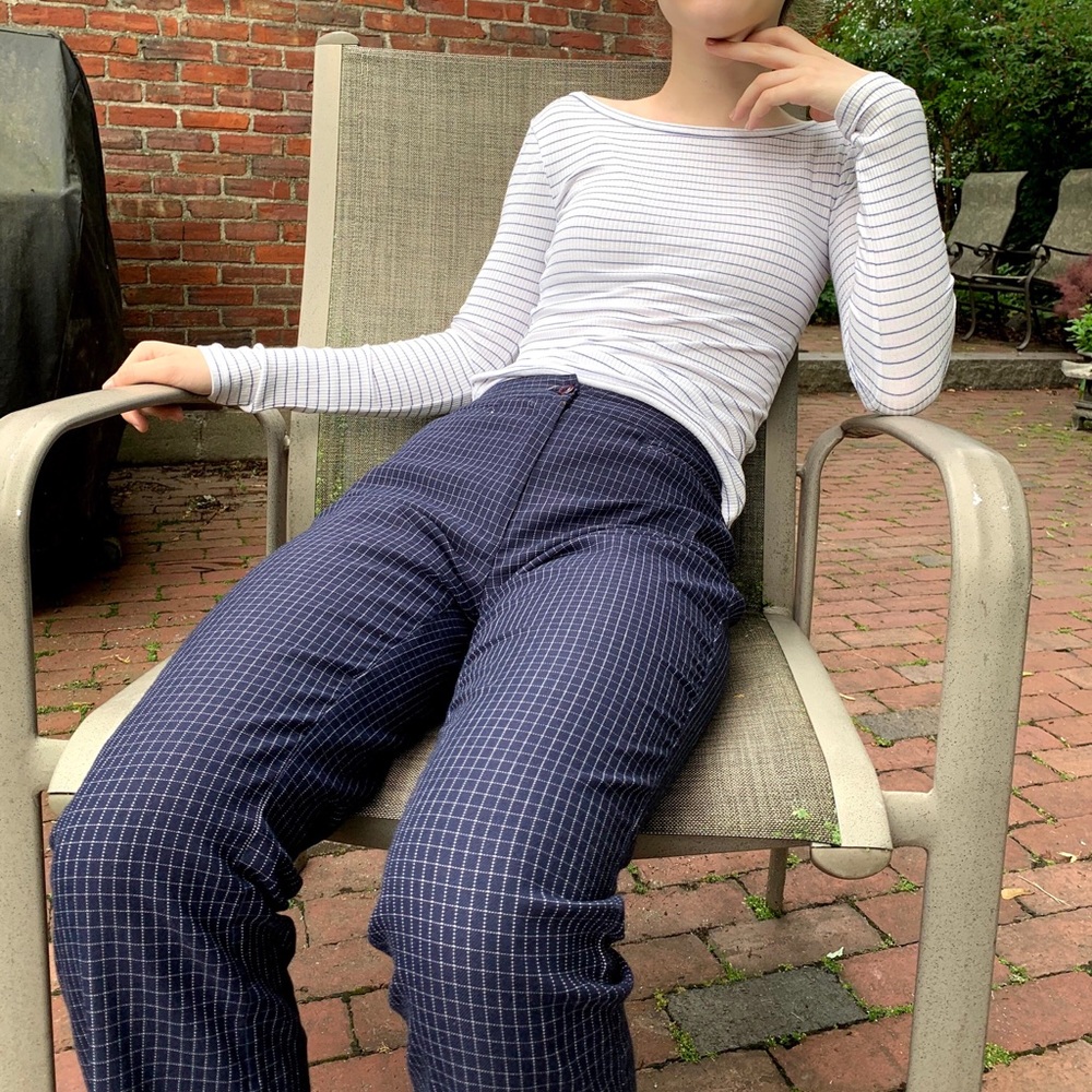 Super flattering slim fit white tee